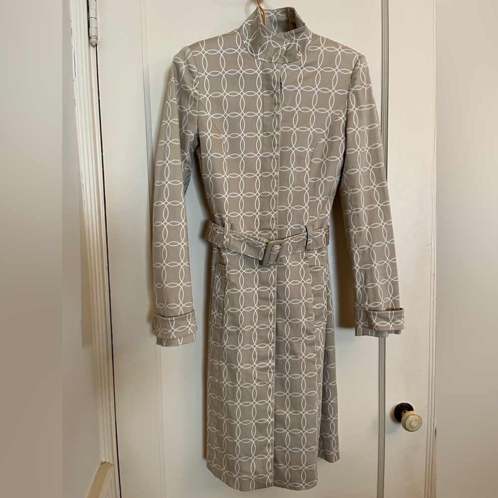 WAREHOUSE Interlocking Circles Belted Trench Coat